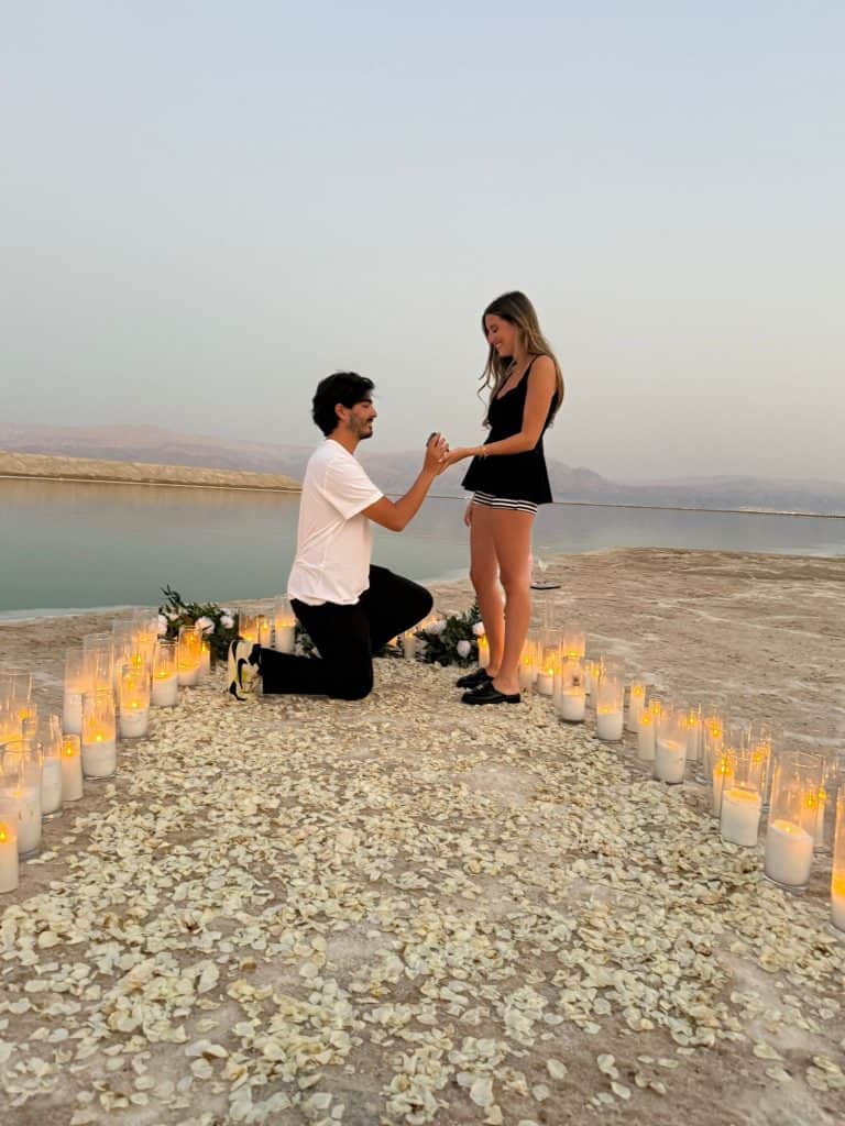 הצעת נישואין בים המלח